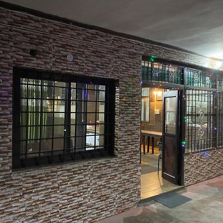 דהראדון Hotel O Hya'S Homestay מראה חיצוני תמונה