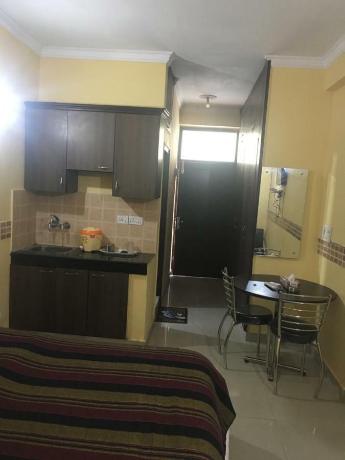 דהראדון Hotel O Hya'S Homestay מראה חיצוני תמונה