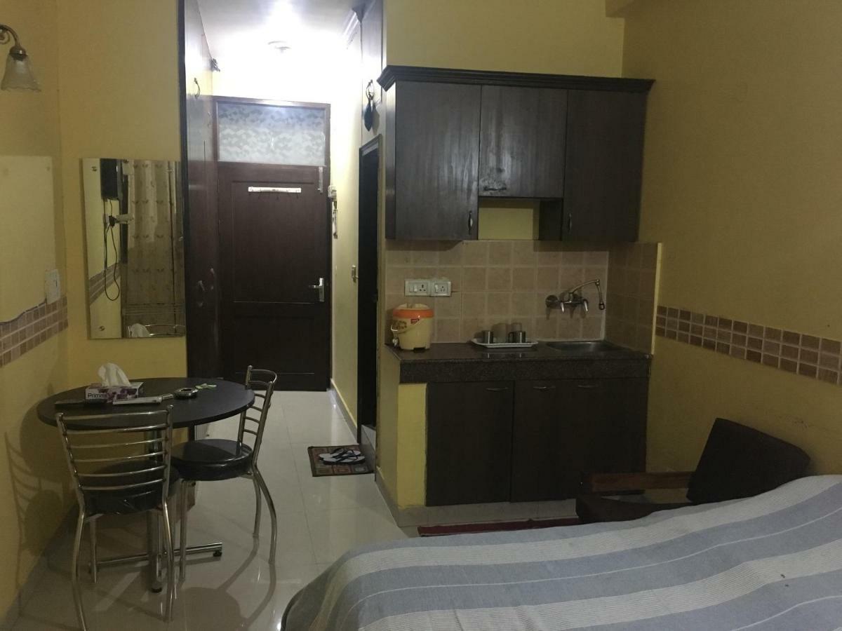 דהראדון Hotel O Hya'S Homestay מראה חיצוני תמונה