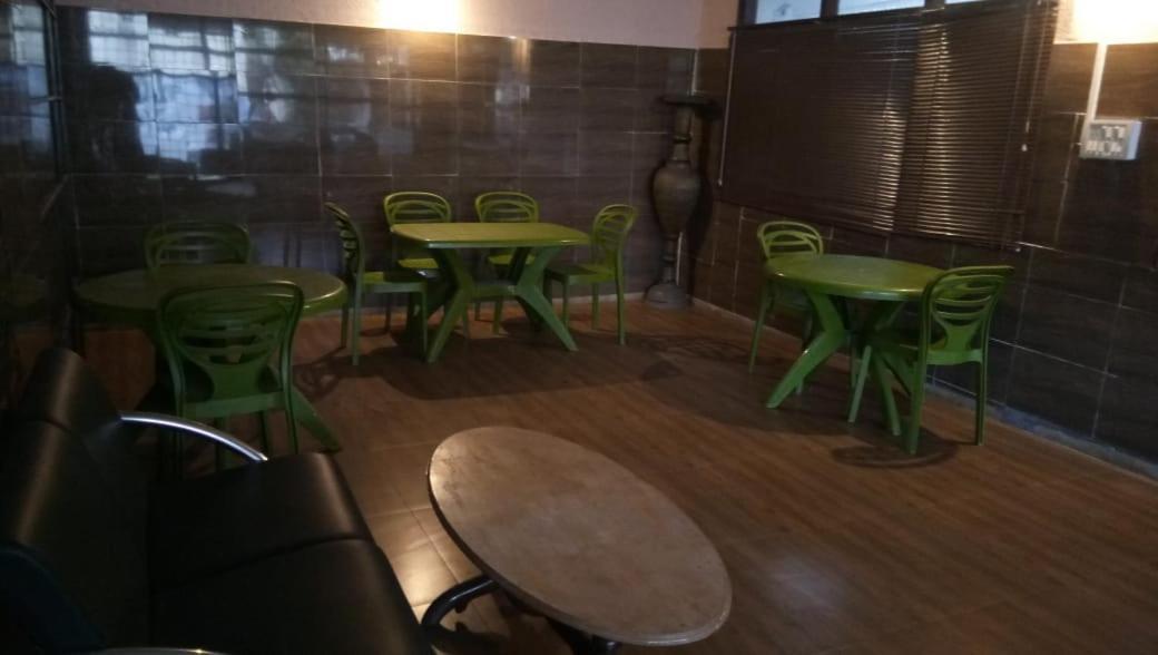 דהראדון Hotel O Hya'S Homestay מראה חיצוני תמונה